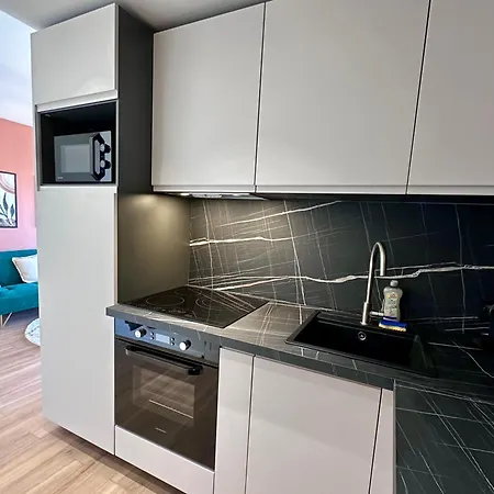 Apartment Charmant A